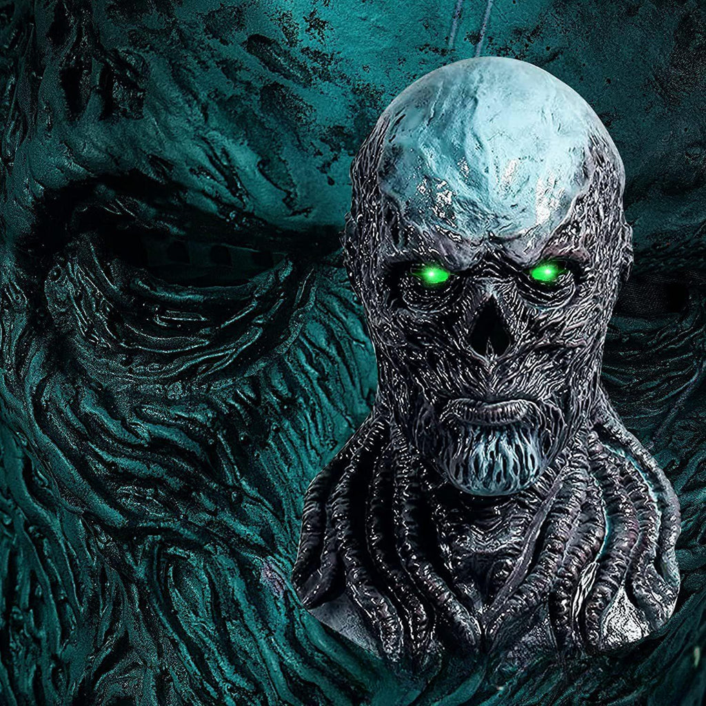Masque de Vecna aux yeux lumineux