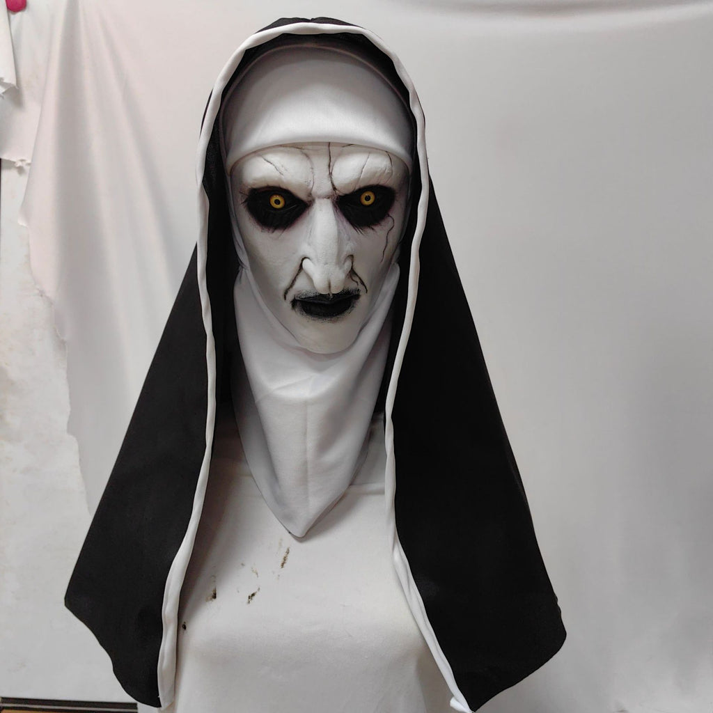 Die Nonne Valak Maske