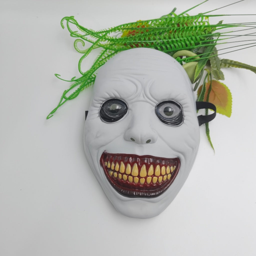 Halloween Exorzistenmasken