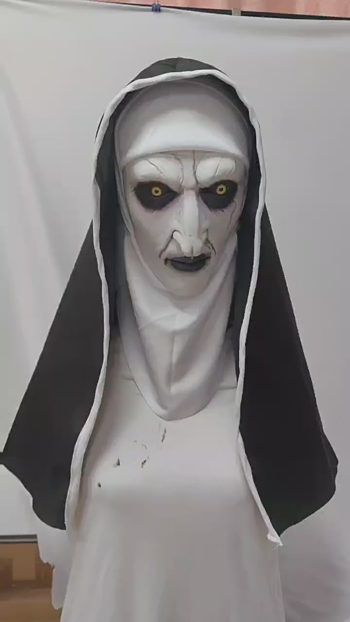 Die Nonne Valak Maske